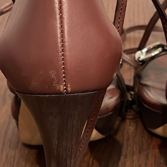 Gucci Women’s Brown and Silver Hardware Platform Sandals Size 7 - Picture 8 of 12